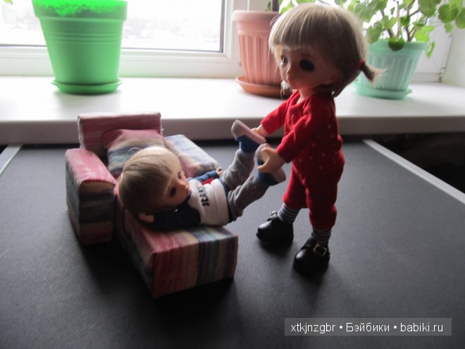 Кресло - кровать для кукол (фото 10)