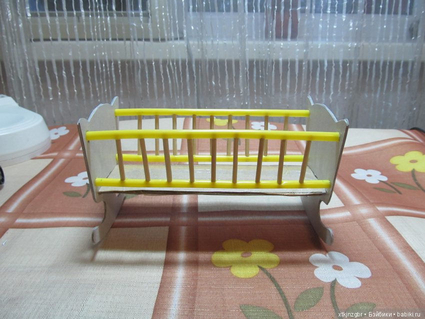 И снова квартирный вопрос или мастер-класс кроватки-колыбельки