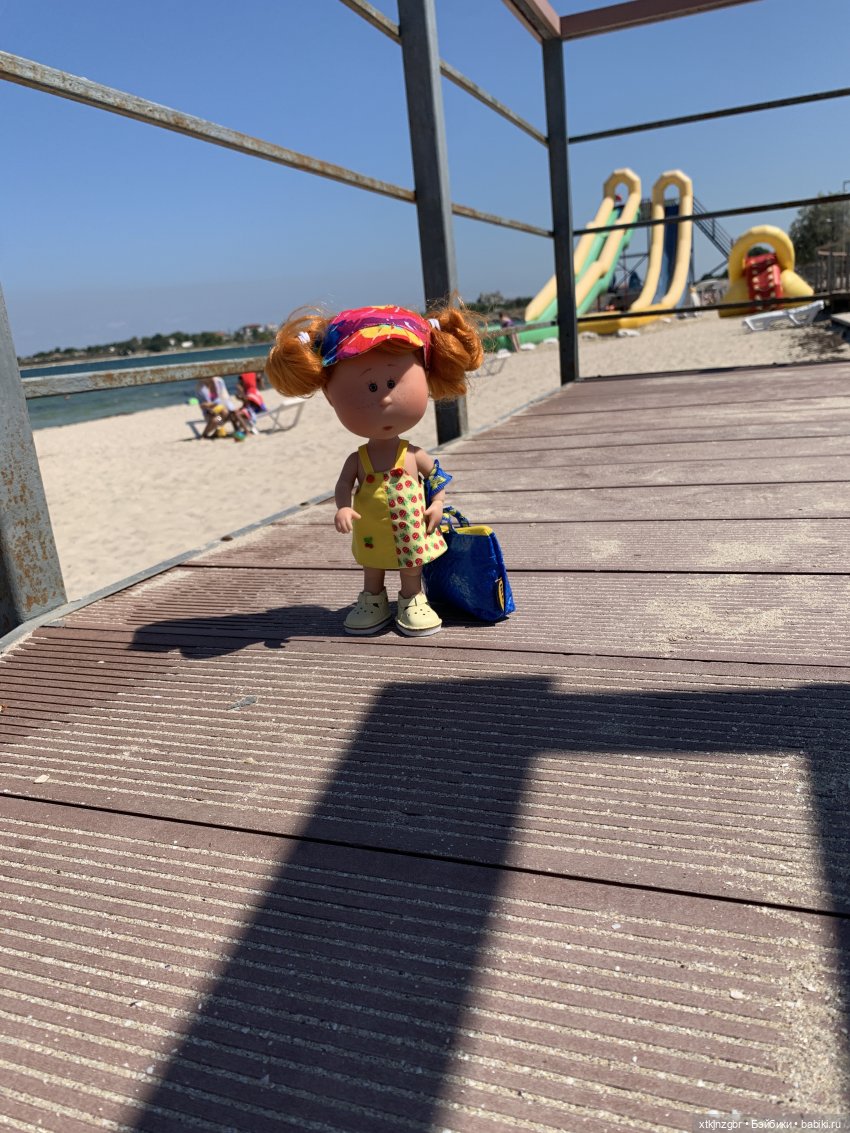 И снова Люська на море — Куклы Nines d'Onil (Нинес): Миа (Mia)