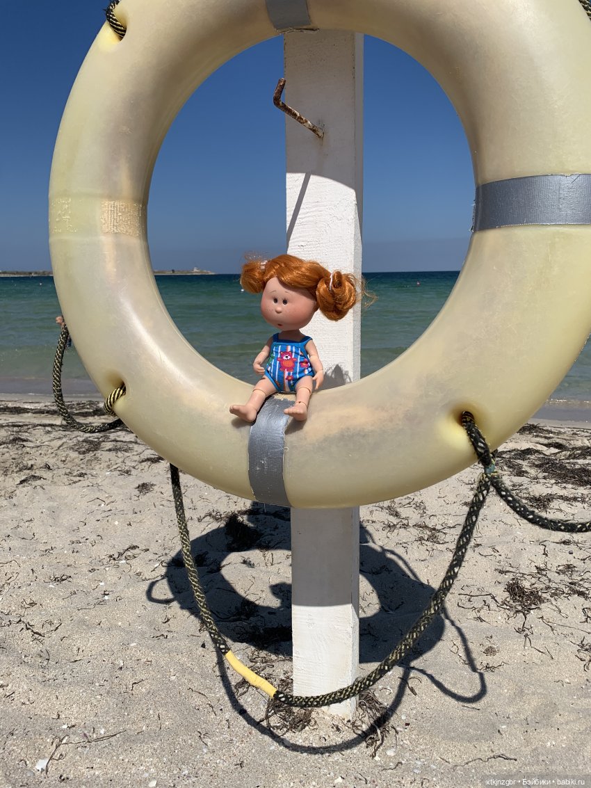 И снова Люська на море — Куклы Nines d'Onil (Нинес): Миа (Mia) (фото 5)