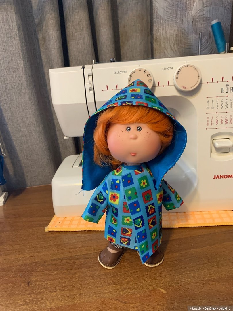 Новая курточка — Куклы Nines d'Onil (Нинес): Миа (Mia) (фото 6)