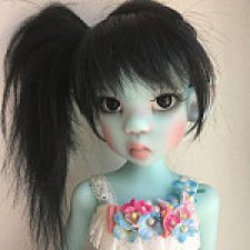 Miki blue by Kaye Wiggs