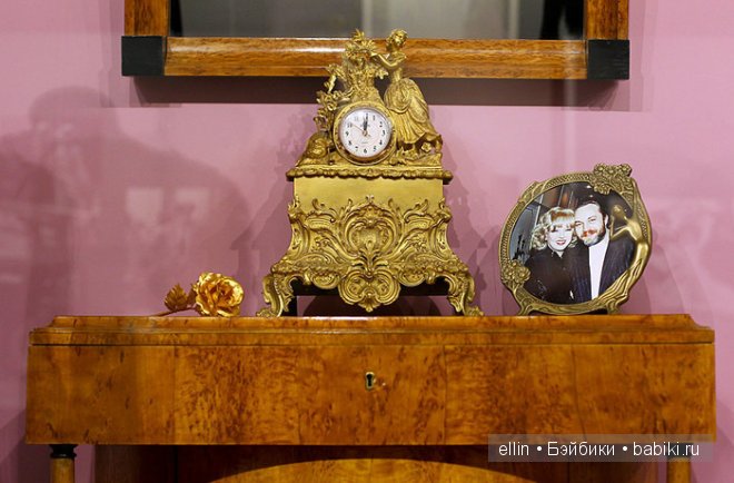 О выставке "Мир Людмилы Гурченко"