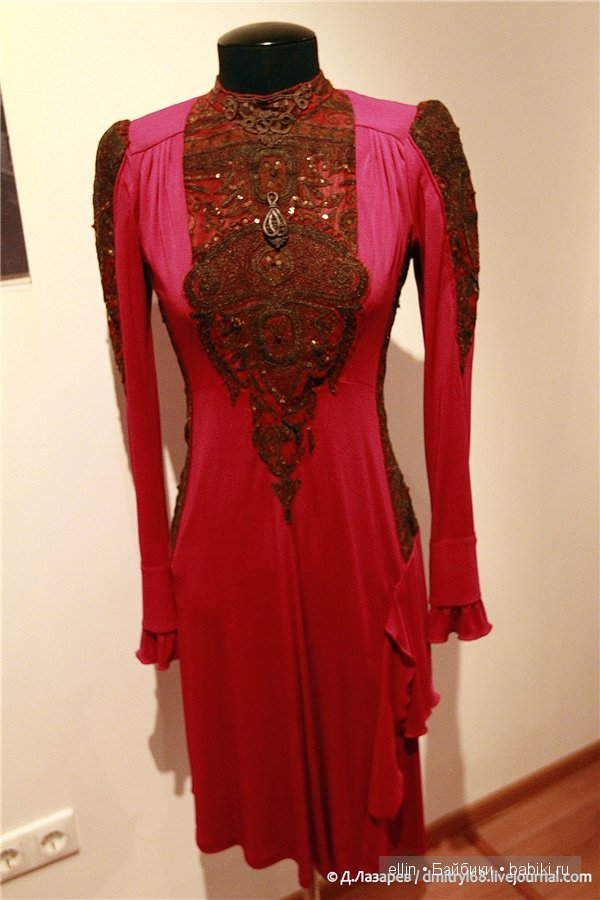 О выставке "Мир Людмилы Гурченко"