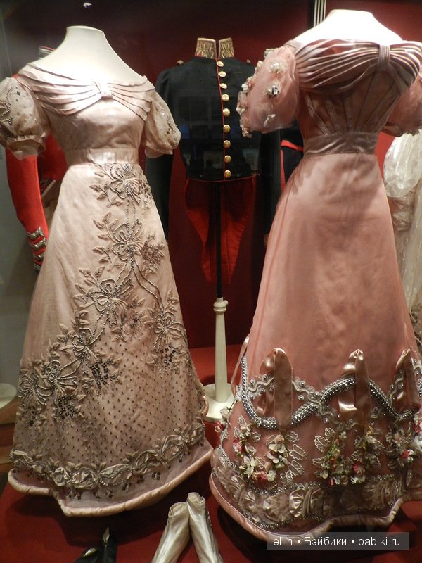 Выставка императорского и придворного костюма в Эрмитаже (2014 год)