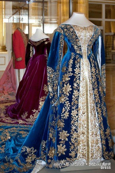 Выставка императорского и придворного костюма в Эрмитаже (2014 год)