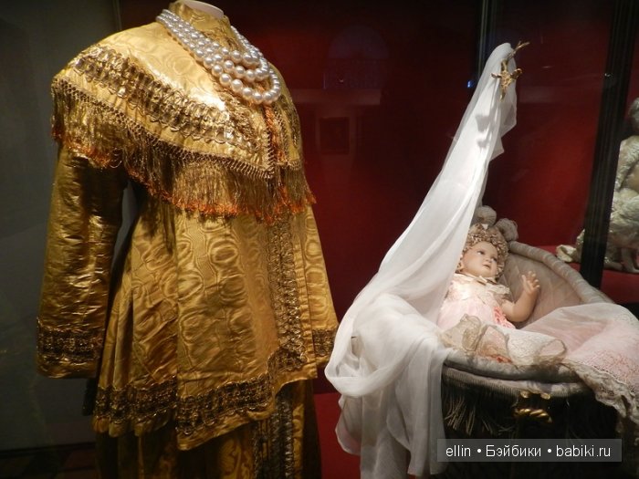 Выставка императорского и придворного костюма в Эрмитаже (2014 год)