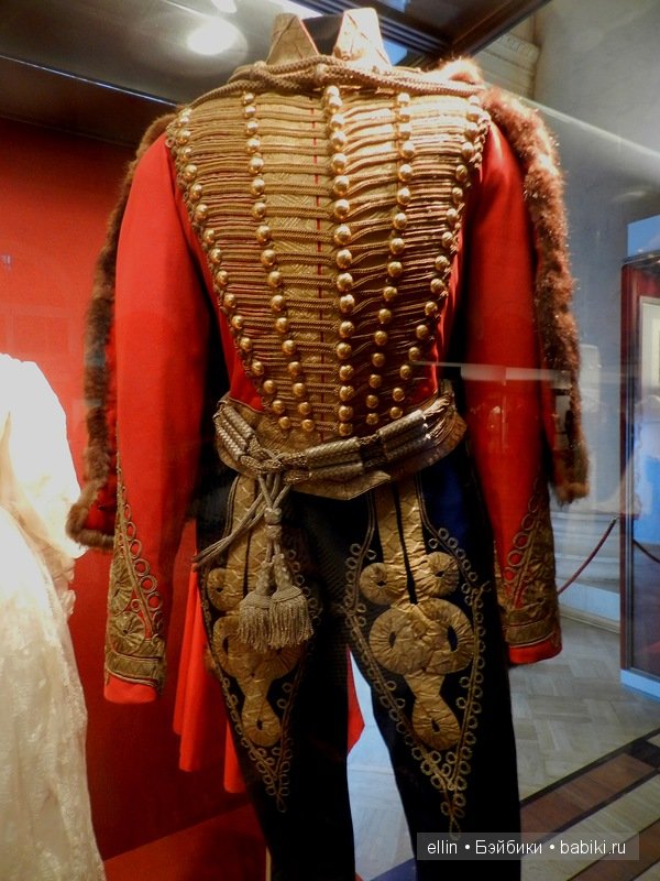 Выставка императорского и придворного костюма в Эрмитаже (2014 год)