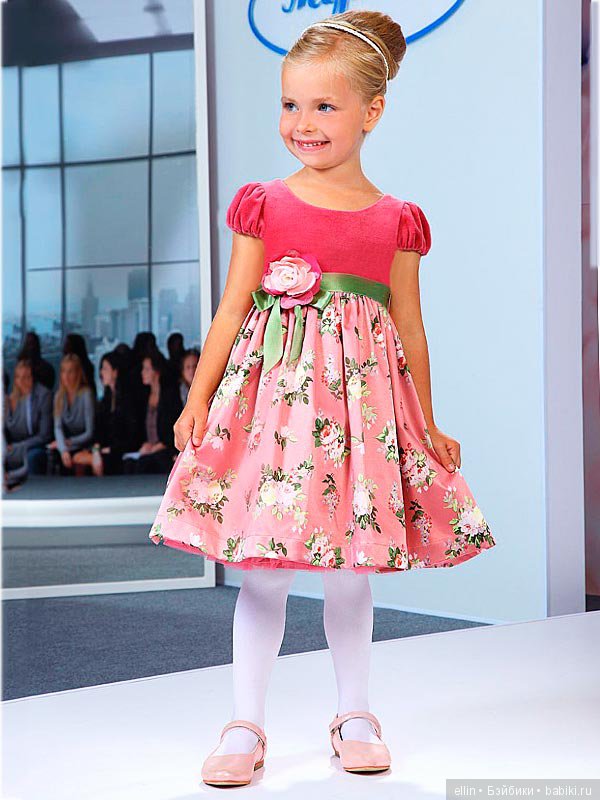 Красивые платья для девочек. Почему бы не сшить такие же куклам