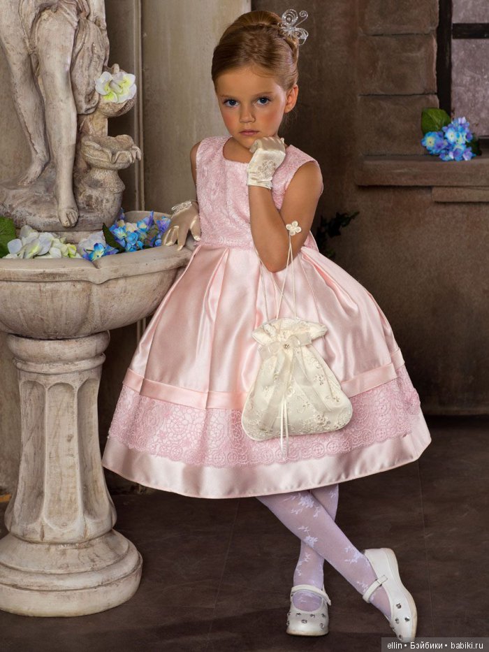 Красивые платья для девочек. Почему бы не сшить такие же куклам