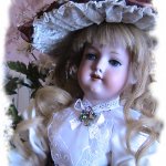 Антикварные куклы