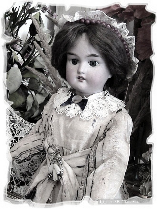 Антиквариат - КОЛЛЕКЦИЯ® | Коллекционная статуэтка «Старшая сестра» от Lladro | Facebook