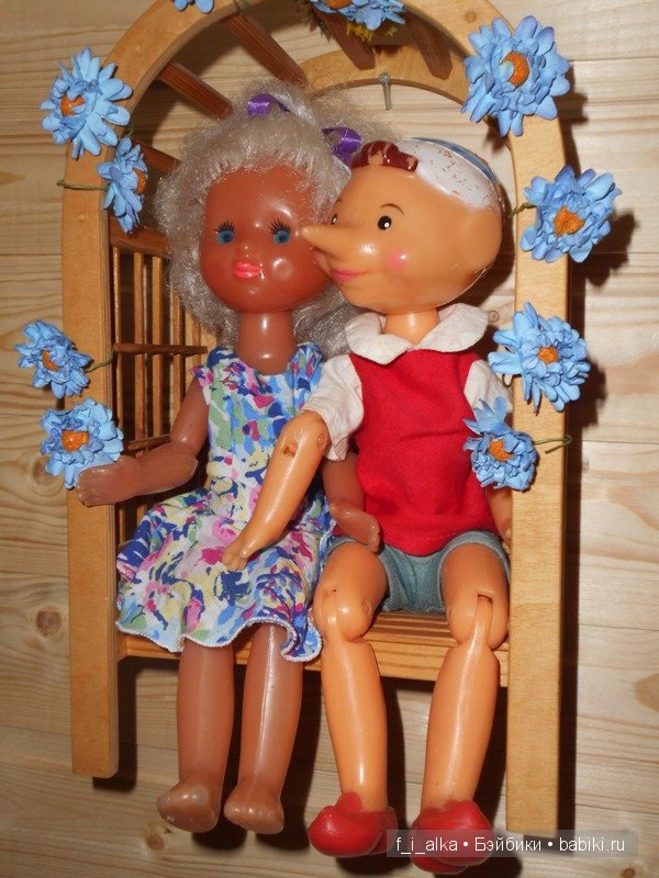 Куклы "ретро" и маленький домик-мечты сбываются