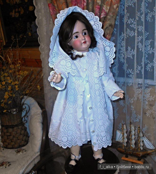 Маленькая история больших кукол