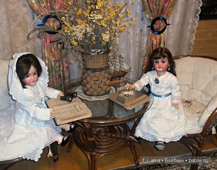 Маленькая история больших кукол