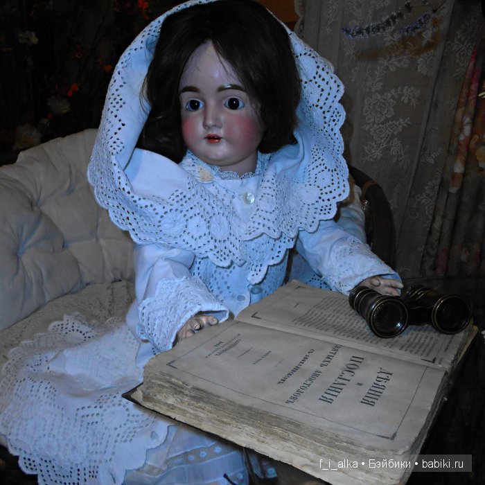 Маленькая история больших кукол