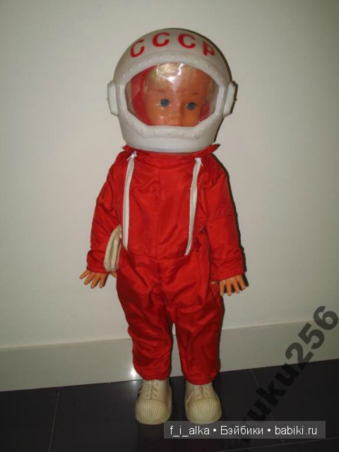 Клеймо «слоник»: не ранние куклы СССР завода «Кругозор»; куклы фабрики «Венибе»: не путать с ПО «Неринга» (фото 9)