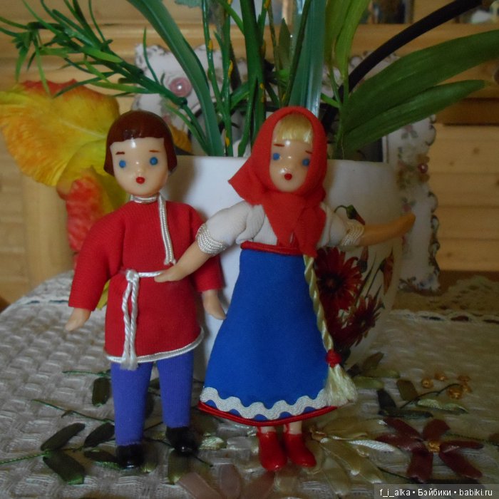 Пластмассовые куклы времён СССР в наших коллекциях