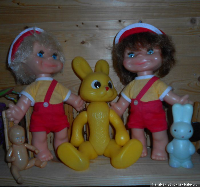 Пластмассовые куклы времён СССР в наших коллекциях