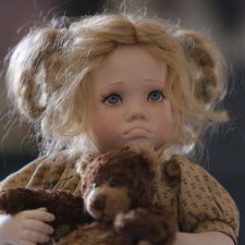Очаровательная обижулька Tobbie - фарфоровая куколка оригинал от Линды Стил