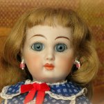 "Ты свет очей моих, отрада, пленила ты меня красой". Часть вторая. Антикварные куклы. Реплика