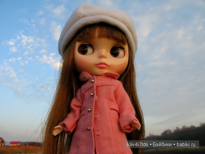 Путешествие на водопад. Raspberry Sorbet Blythe (год выпуска 2011)