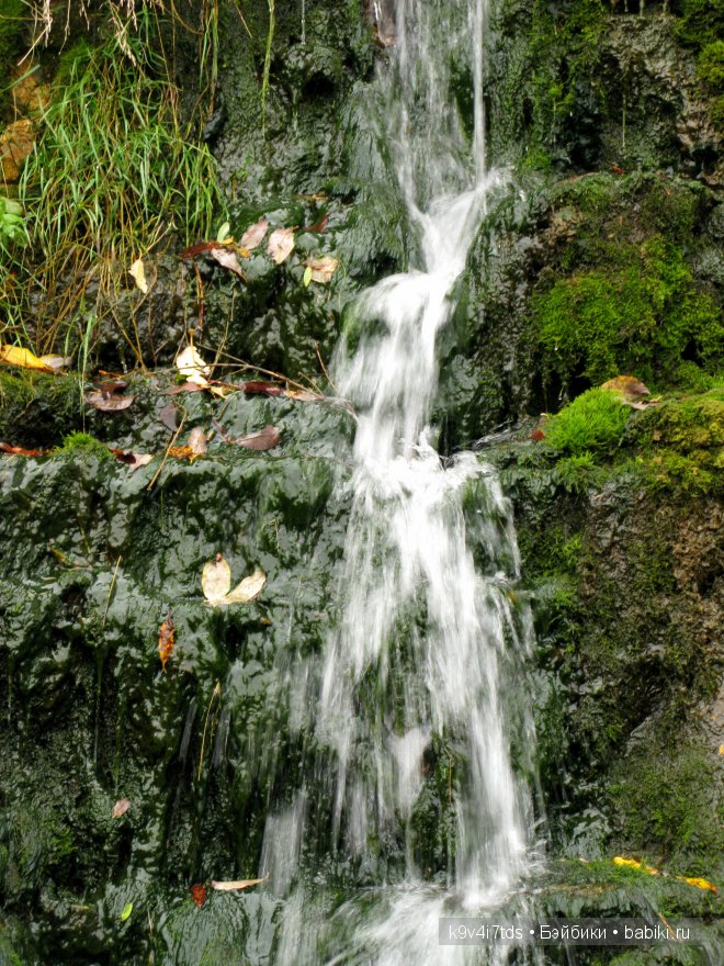 Путешествие на водопад. Raspberry Sorbet Blythe (год выпуска 2011)