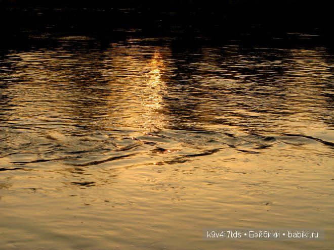 Путешествие на водопад. Raspberry Sorbet Blythe (год выпуска 2011)