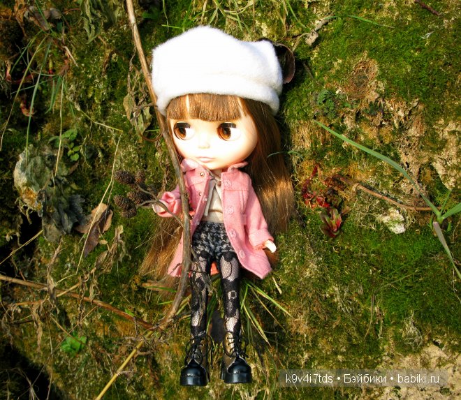 Путешествие на водопад. Raspberry Sorbet Blythe (год выпуска 2011)