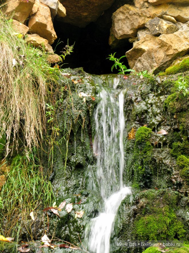 Путешествие на водопад. Raspberry Sorbet Blythe (год выпуска 2011)