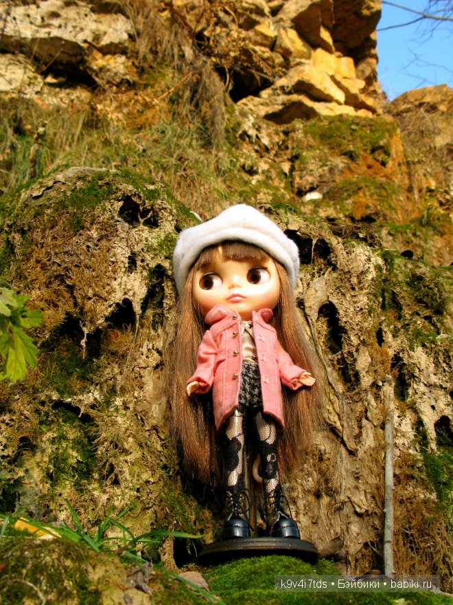 Путешествие на водопад. Raspberry Sorbet Blythe (год выпуска 2011)