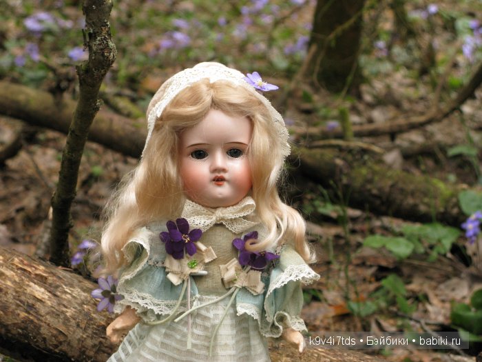 антикварная кукла