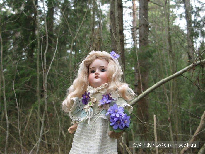 антикварная кукла