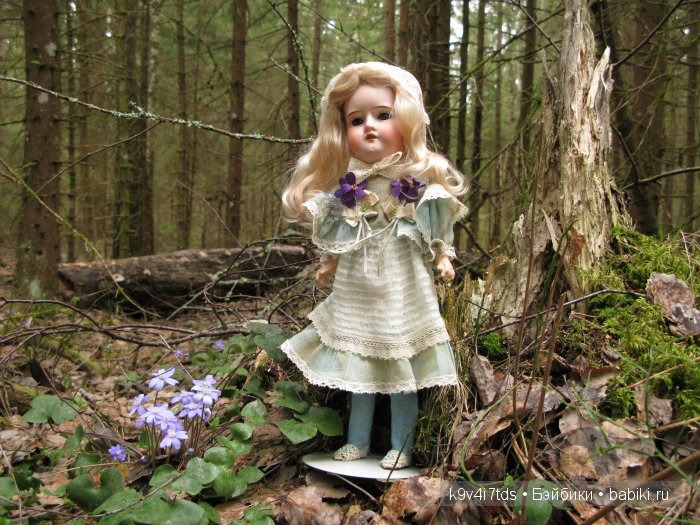 антикварная кукла