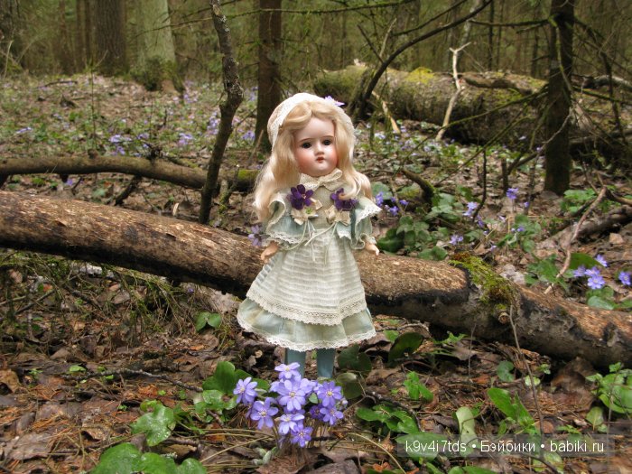 антикварная кукла