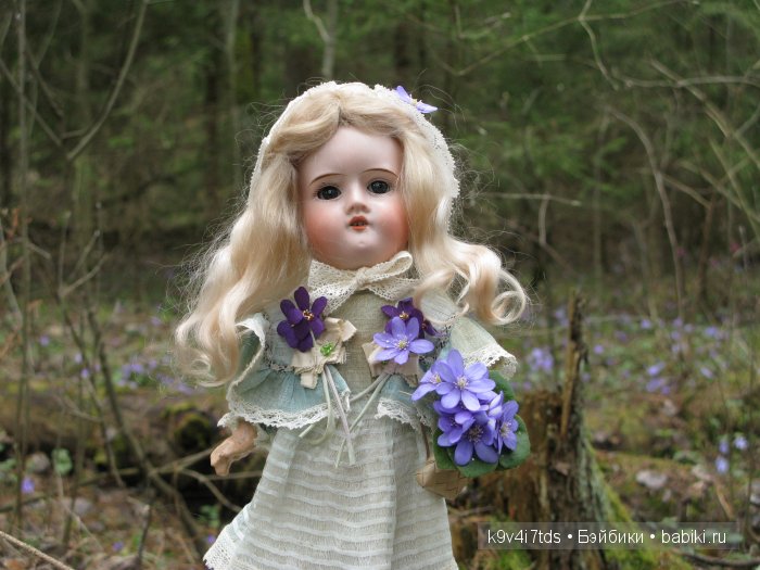 антикварная кукла