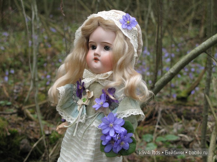 антикварная кукла