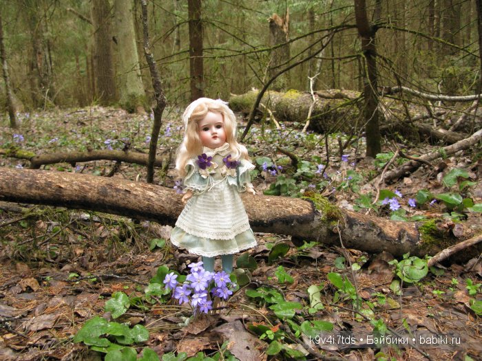 антикварная кукла