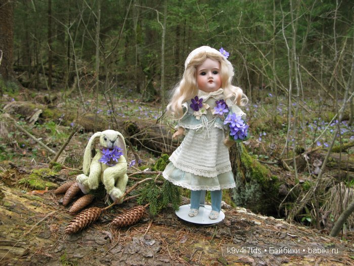 антикварная кукла