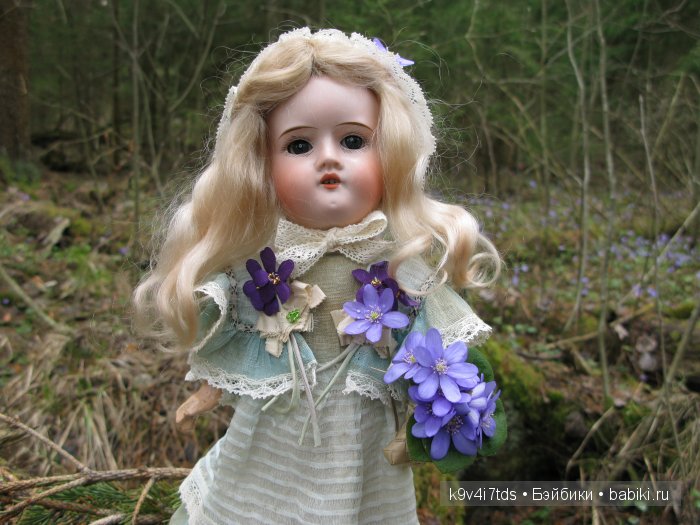 антикварная кукла