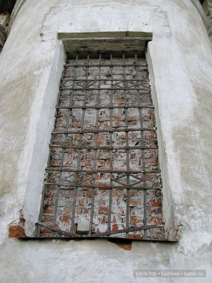 По дороге в Старицу. Иваниши, Церковь Успения Пресвятой Богородицы. Часть вторая