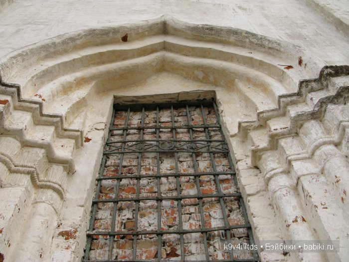 По дороге в Старицу. Иваниши, Церковь Успения Пресвятой Богородицы. Часть вторая