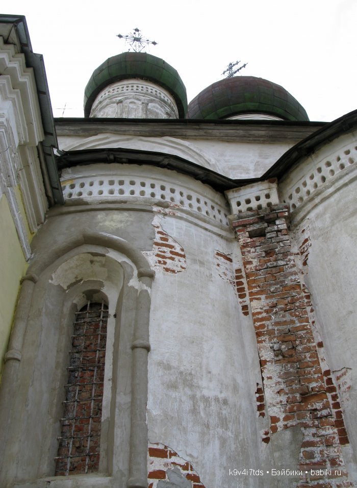 По дороге в Старицу. Иваниши, Церковь Успения Пресвятой Богородицы. Часть вторая