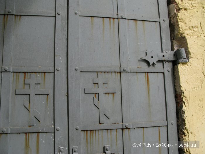 По дороге в Старицу. Иваниши, Церковь Успения Пресвятой Богородицы. Часть вторая