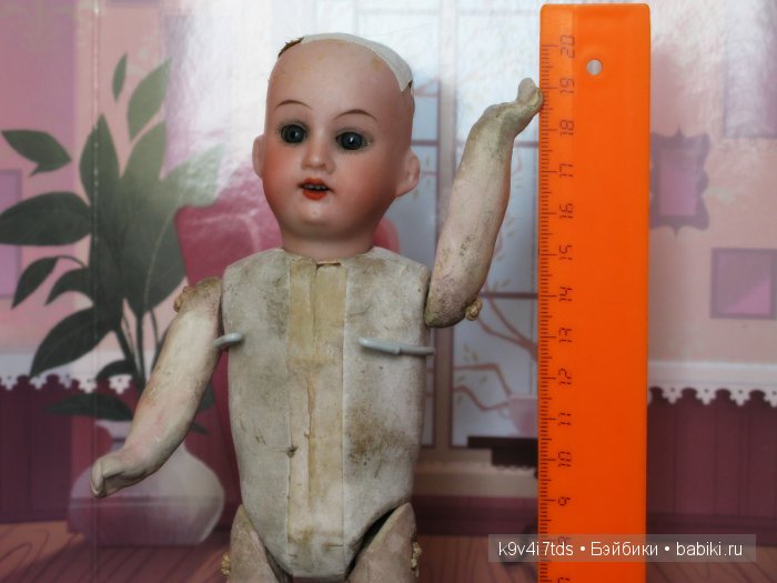 Антикварная кукла от Armand Marseille