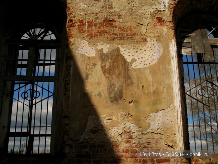 Свет разрушенного храма. Троицкая церковь, село Заборовье, Калининский район Тверской области