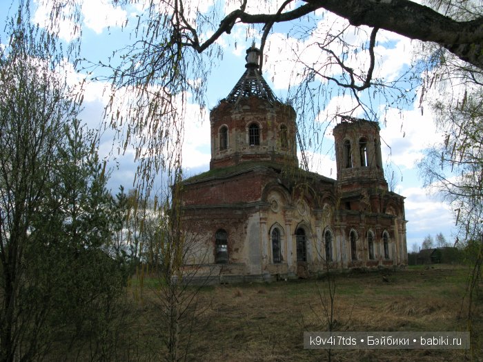 Свет разрушенного храма. Троицкая церковь, село Заборовье, Калининский район Тверской области