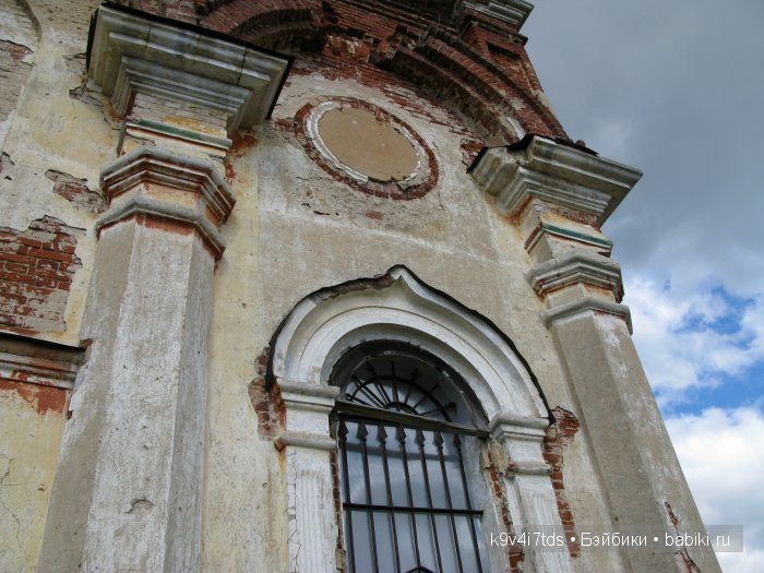 Свет разрушенного храма. Троицкая церковь, село Заборовье, Калининский район Тверской области