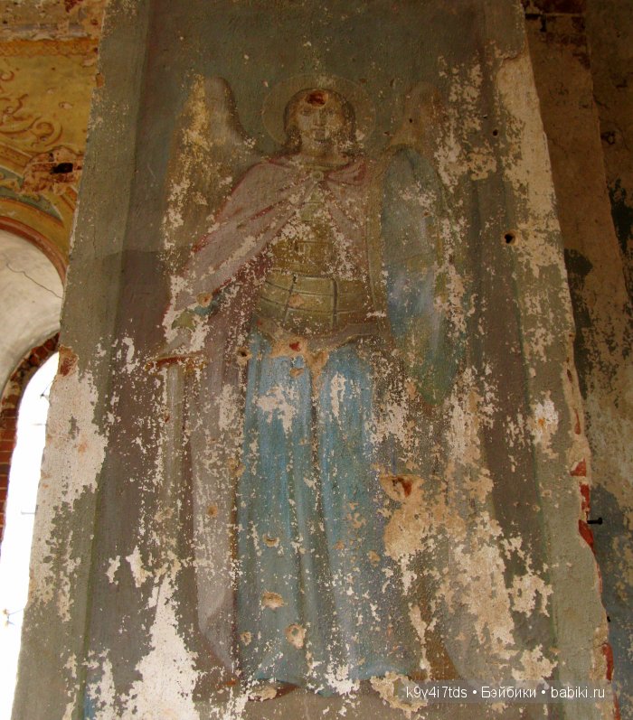 Свет разрушенного храма. Троицкая церковь, село Заборовье, Калининский район Тверской области