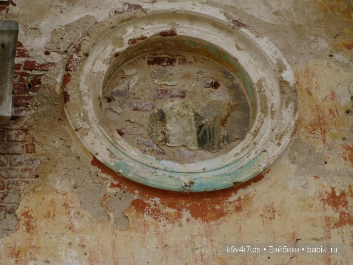 Свет разрушенного храма. Троицкая церковь, село Заборовье, Калининский район Тверской области (фото 10)